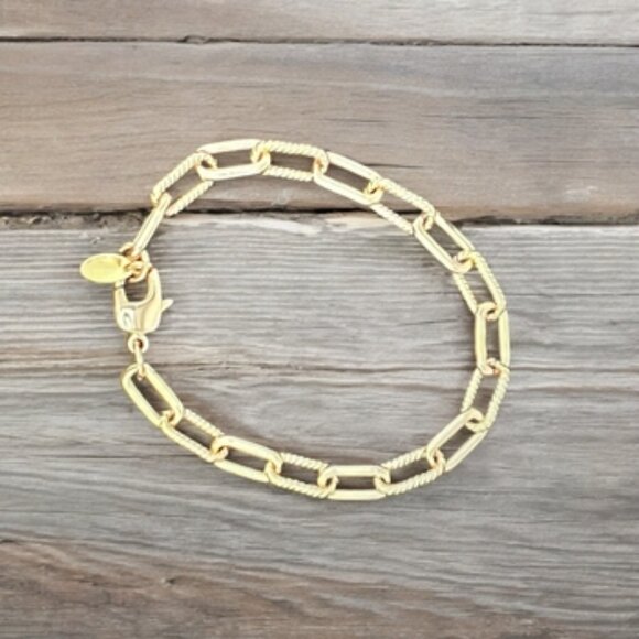 Paperclip Chain Link Minimalist Hypoallergenic Lobster Claw Bracelet - Picture 2 of 4